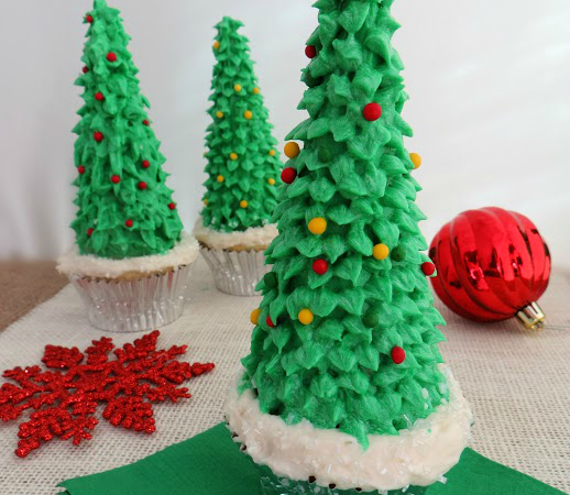 Christmas-Tree-Cupcakes