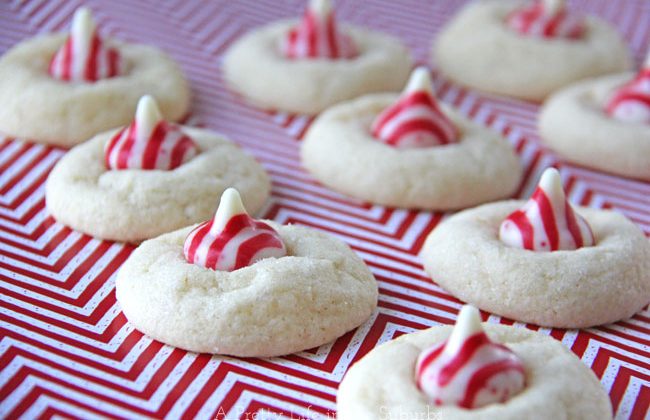 Peppermint-Kiss-Sugar-Cookies-2aA-Pretty-Life