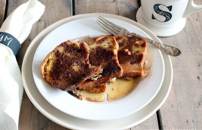 FRENCH-TOAST-WITH-MAPLE-SYRUP