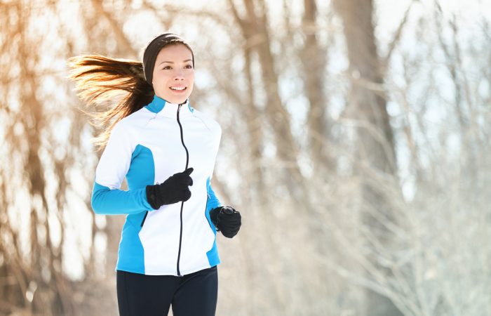 8 energy boosting work out bites, young women running outdoors
