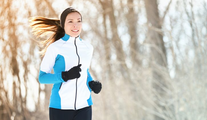 8 energy boosting work out bites, young women running outdoors