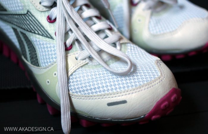 RUNNGIN-SHOES