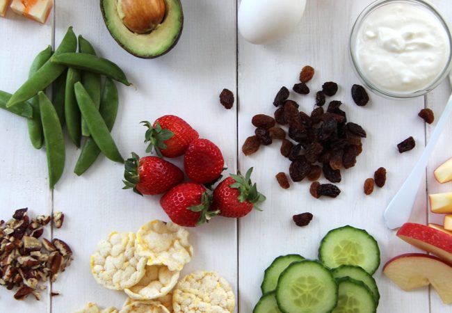 50-Family-Friendly-Snack-Ideas-2A-Pretty-Life_edited-1