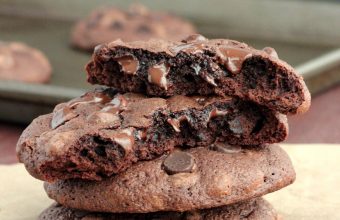 Heartbreak-Chocolate-Truffle-Cookies-www.thereciperebel.com-5