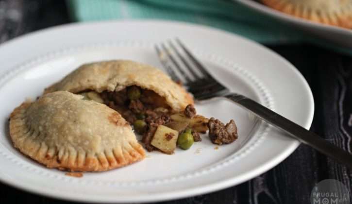 Beef-and-Guinness-Hand-Pies-4