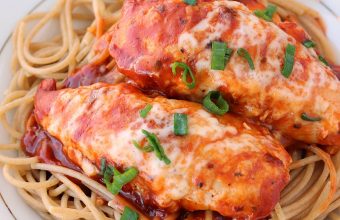 Easy-Skillet-Chicken-Parmesan-www.thereciperebel.com-3