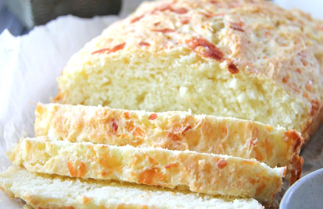Mozzarell-and-Parmesan-Buttermilk-Quickbread