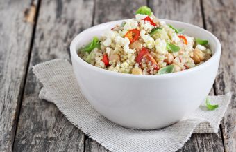 Healthy Quinoa Salad with Feta, Tomatoes and Cucumbers