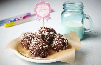 Coconut-Chocolate-Balls-25620