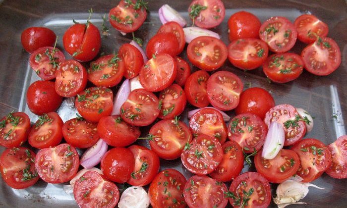 roasted-tomatoes-e1429848140987