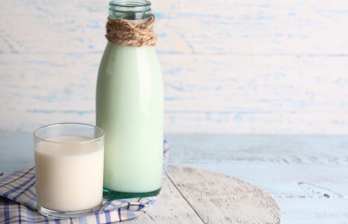 recipegeek-food_talk-spot_the_difference_soy_almond_amp_rice_milk