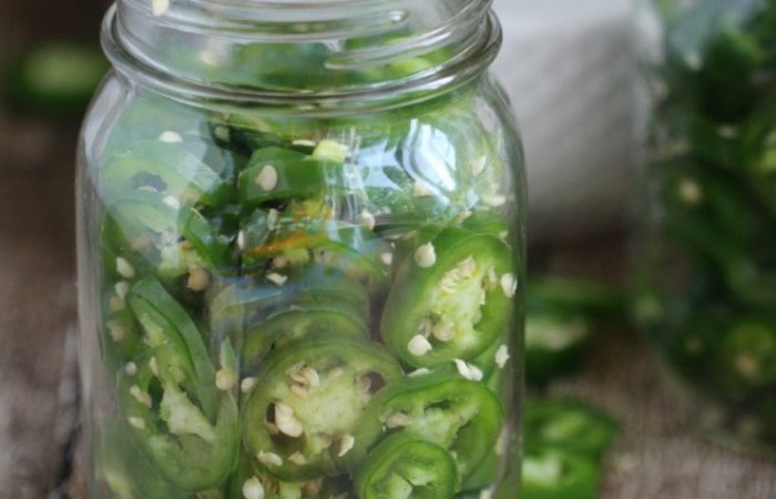 Jalapenos-stuffed-in-jar