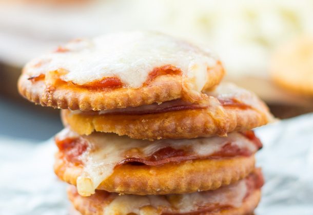 Pizza-Crackers-www.thereciperebel.com-8-of-11