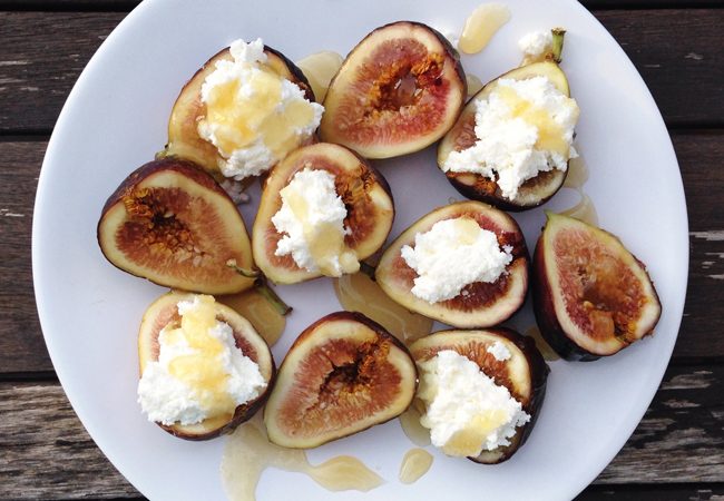 Figs-with-Ricotta-Cheese-Drizzled-in-Honey