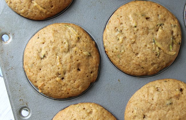 Zucchini-Muffins-2-A-Pretty-Life