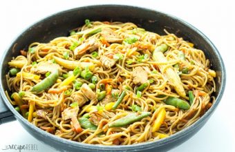 One-Pot-Chicken-Chow-Mein-www.thereciperebel.com-1-of-1-610x407