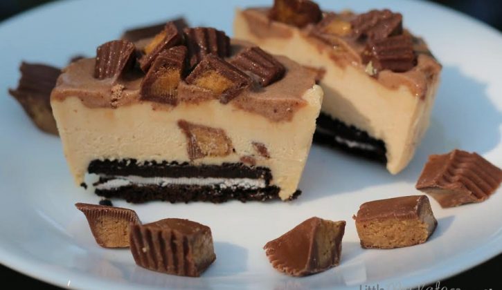 Reese-Peanut-Butter-Cup-No-Bake-Cheesecake-Recipe-Solo