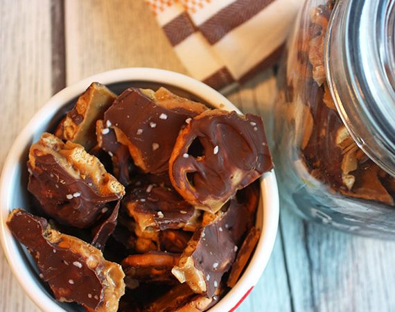 Gluten-Free-Salted-Toffee-Pretzel-Bark_5