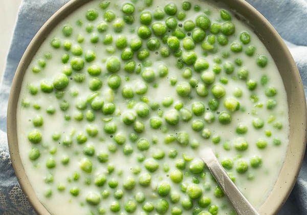 Creamed-Peas-www.thereciperebel.com-3-of-6