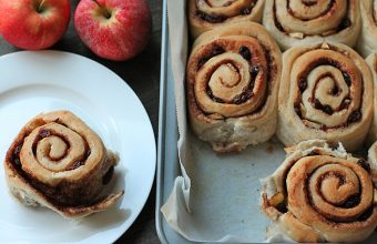 vegan-apple-cinnamon-rolls