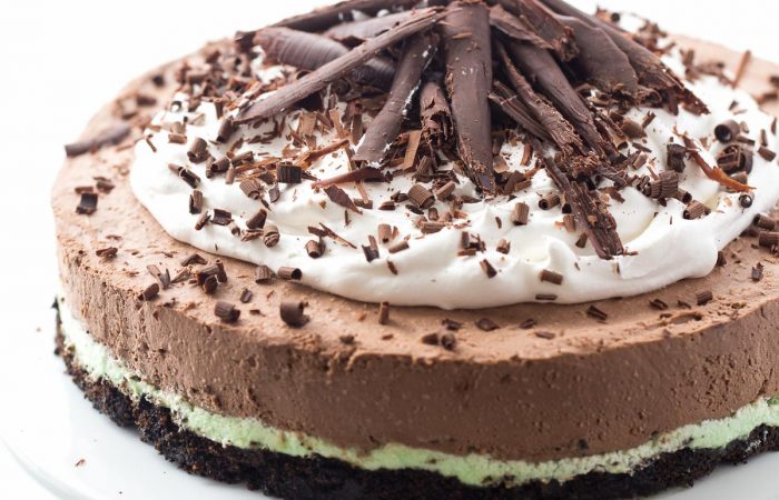 Almost-No-Bake-Mint-Chocolate-Cheesecake-www.thereciperebel.com-1-of-14