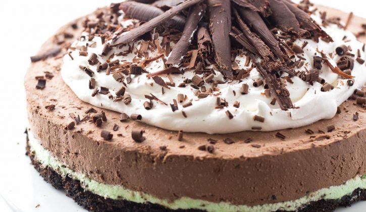 Almost-No-Bake-Mint-Chocolate-Cheesecake-www.thereciperebel.com-1-of-14