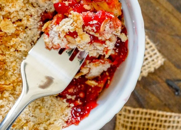 Cherry-Crisp-for-Two-1-622x1024