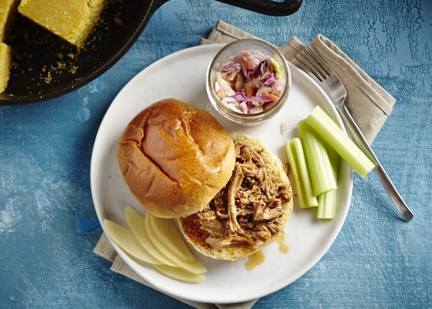Pulled-Pork-Sammie-43560