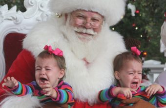 santa-crying-kid-38