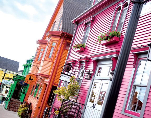 Lunenburg-colours