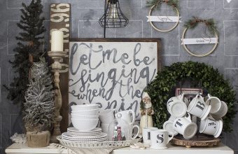 AKA-Design-Merry-Christmas-Embroidery-Hoop-Wreaths-3-BLOG-PIC