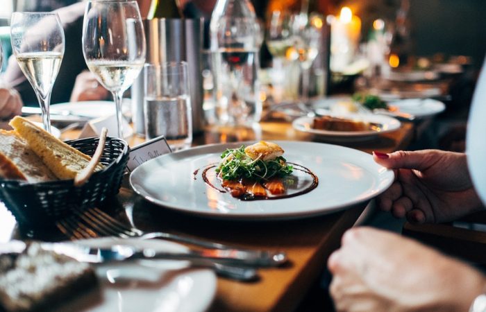 restaurant-691397_960_720