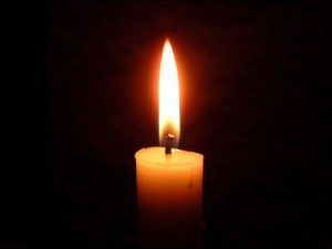candle-light-vigil-ali7343l-300x225