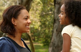 mother-talking-to-daughter