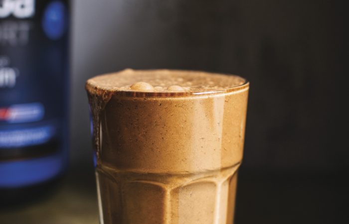 Thrive-Energy-Cookbook-Cookies-and-Cream-Smoothie