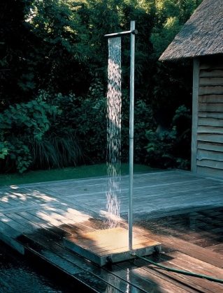 Modern-outdoor-shower
