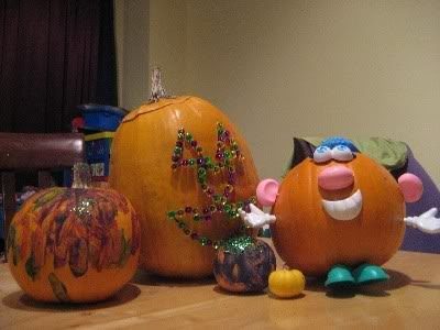 HalloweenKidPumpkins