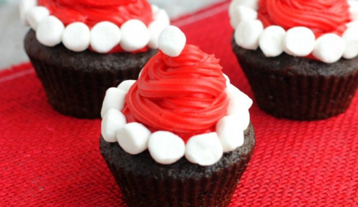 SantaHatCupcake5a-798x1024