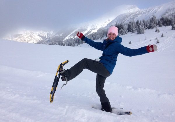 Jody-Robbins-snowshoeing