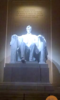 lincoln-memorial-statue