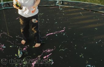 5Minuteswithsillystring-14