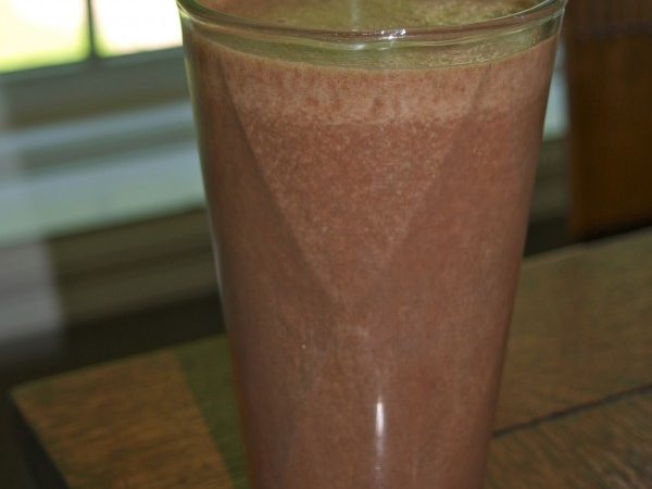 almond-chocolate-smoothie-e1342711225116