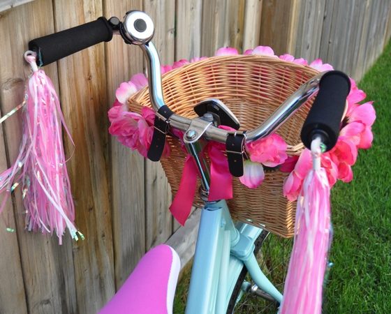 wicker-bike-basket-with-flowers-2