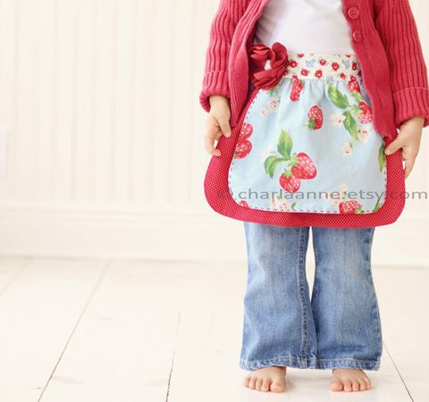 Berry-Apron