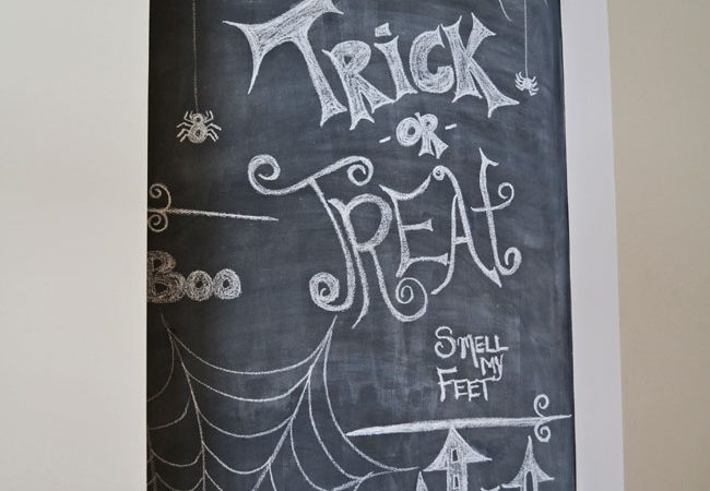 Halloween-Chalk-Art-A-Pretty-Life