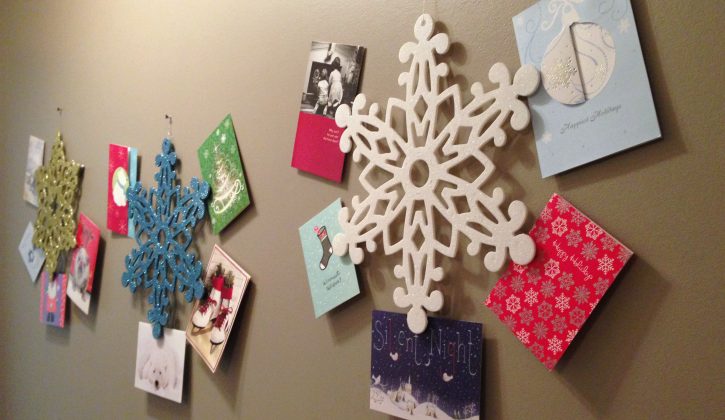 DIY-Christmas-Card-Wreath-2