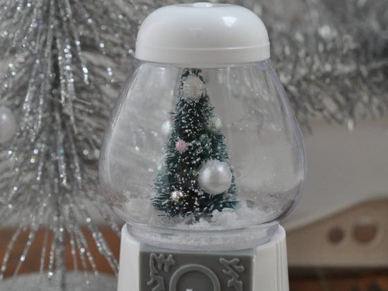 gumballmachinesnowglobe8
