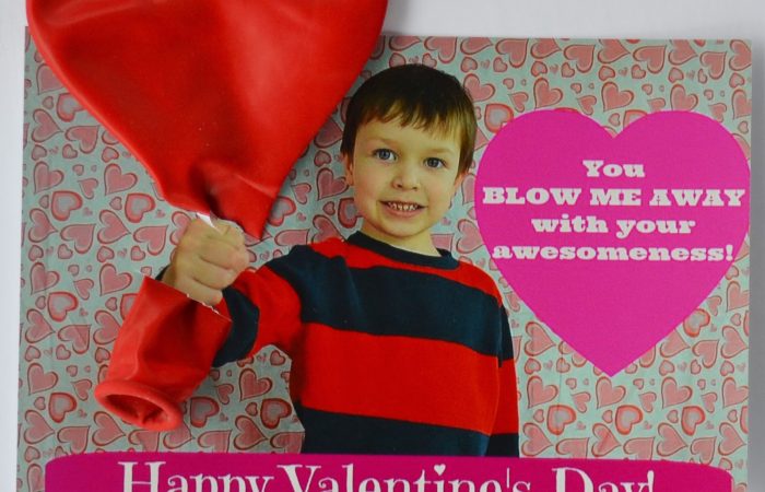 Valentine_withballoon