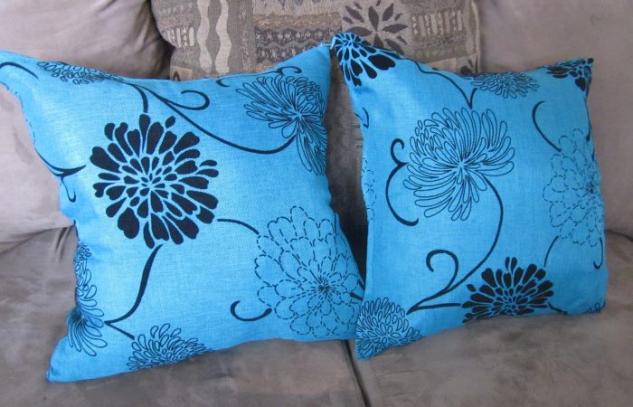 RecyclePlasticBagPillows2528132529