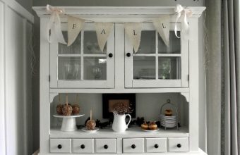 burlap-banner-new-paint-on-wall